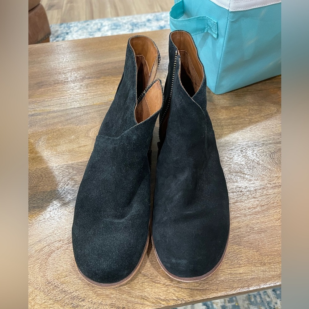 Korkease Booties